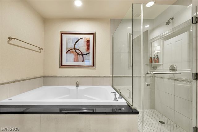 135 East Harmon Avenue 2409, Las Vegas, NV 89109
