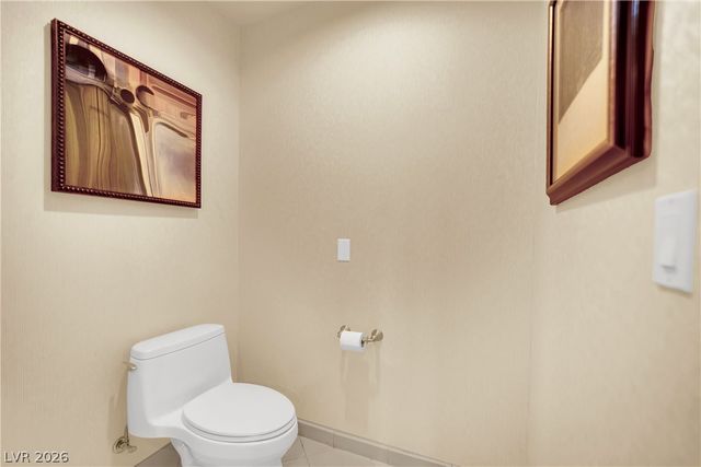 135 East Harmon Avenue 2409, Las Vegas, NV 89109