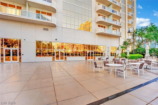 135 East Harmon Avenue 2409, Las Vegas, NV 89109