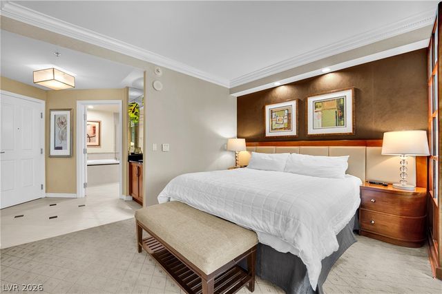 135 East Harmon Avenue 2409, Las Vegas, NV 89109