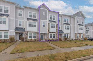 2001 Laycock Ln # 102, Suffolk, VA 23435