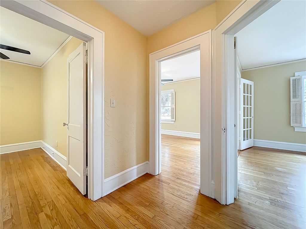 Image 27 of property listing at 409 E CONCORD STREET, Orlando, FL 32803