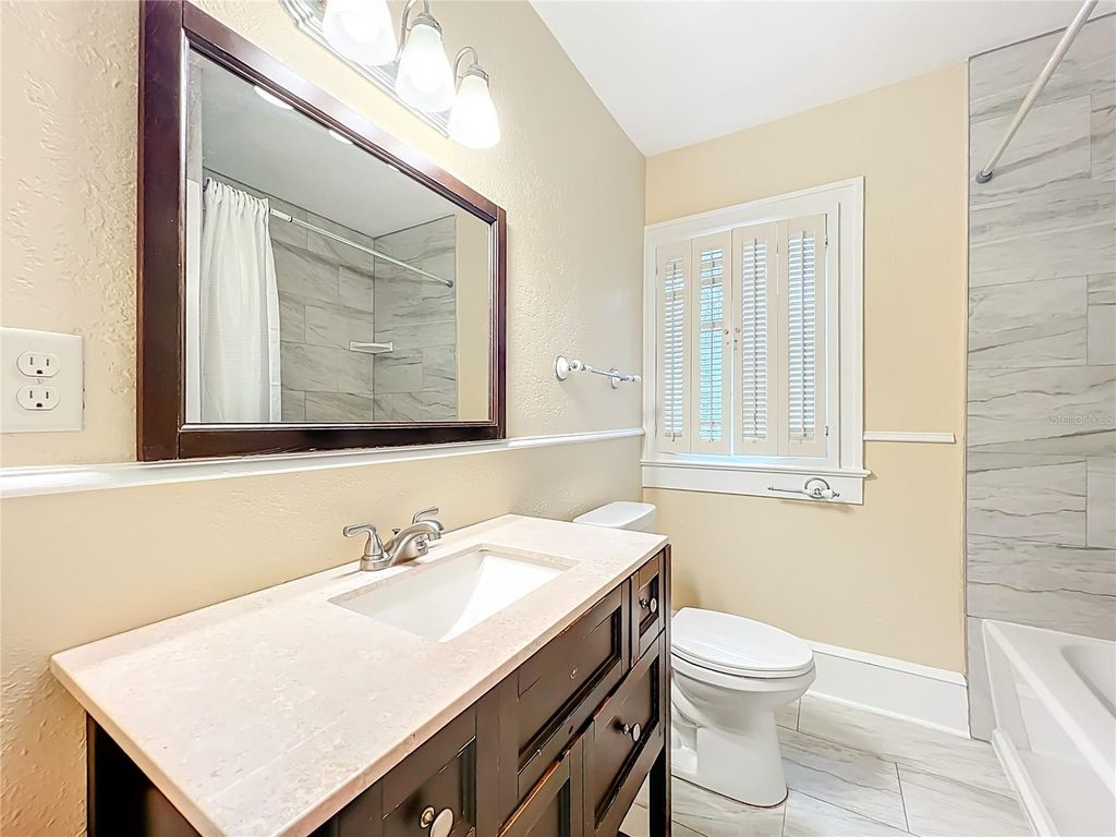 Image 31 of property listing at 409 E CONCORD STREET, Orlando, FL 32803