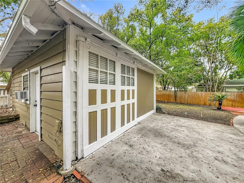 Image 47 of property listing at 409 E CONCORD STREET, Orlando, FL 32803