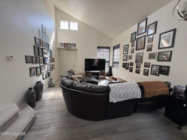 2794 Foxhill Drive, Carson City, NV 89706
