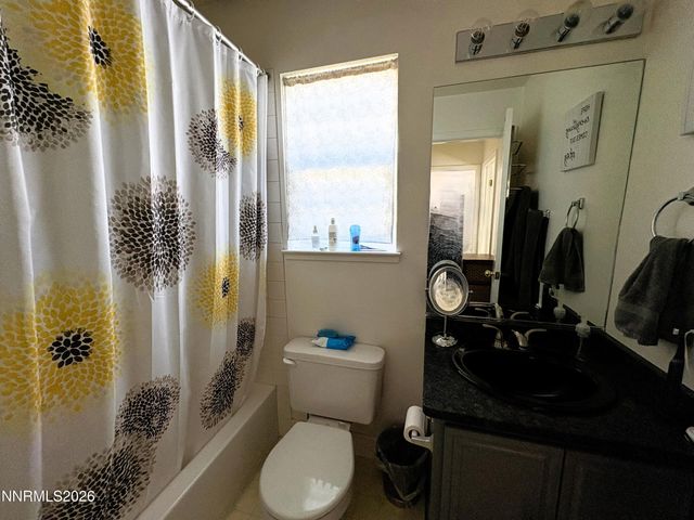 2794 Foxhill Drive, Carson City, NV 89706