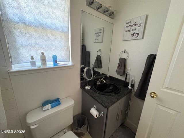 2794 Foxhill Drive, Carson City, NV 89706