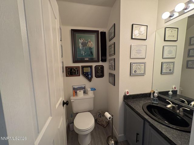 2794 Foxhill Drive, Carson City, NV 89706