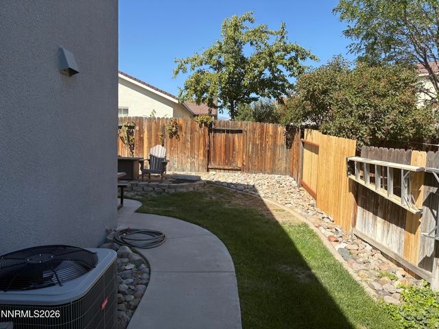 2794 Foxhill Drive, Carson City, NV 89706