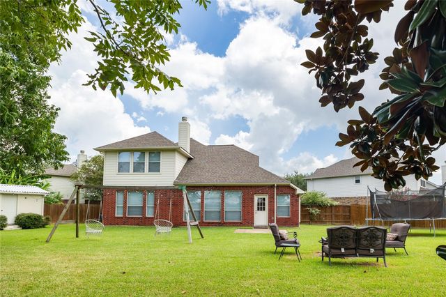5414 Summer Oak Drive, Pasadena, TX 77505