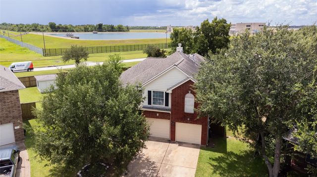 5414 Summer Oak Drive, Pasadena, TX 77505