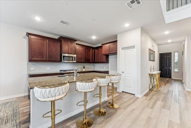 2203 Lannister Street, Mansfield, TX 76063