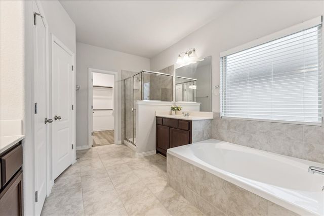 2203 Lannister Street, Mansfield, TX 76063