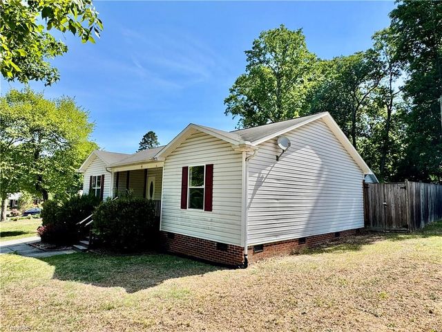 2391 Bellemeade Street, High Point, NC 27263