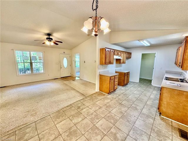 2391 Bellemeade Street, High Point, NC 27263