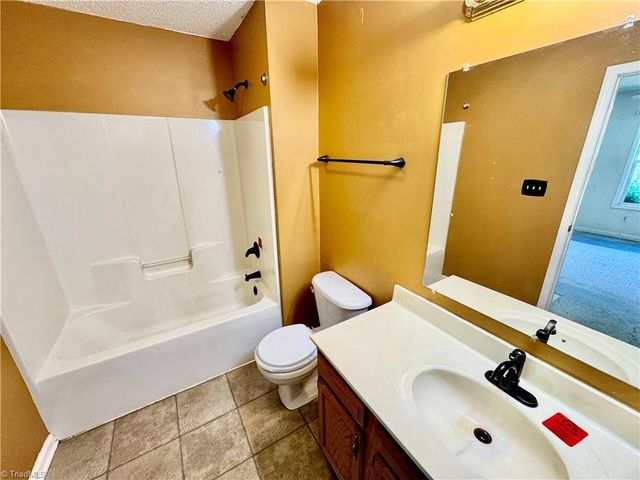 2391 Bellemeade Street, High Point, NC 27263