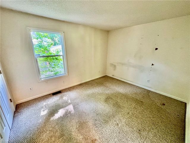 2391 Bellemeade Street, High Point, NC 27263