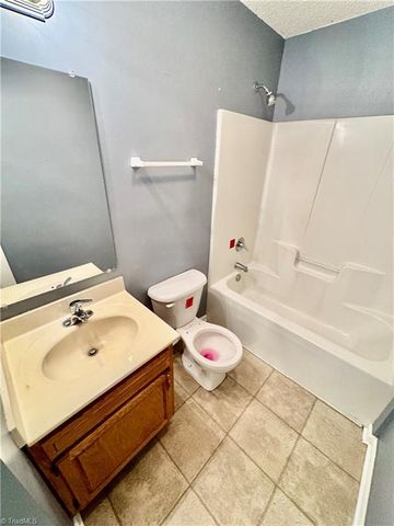 2391 Bellemeade Street, High Point, NC 27263