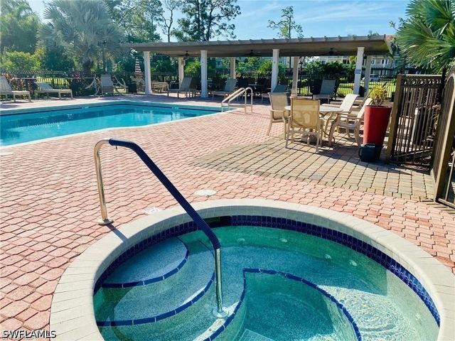 4524 Andover WAY I-204, Naples, FL 34112