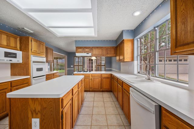 3111 Misty Brook Lane, Houston, TX 77084