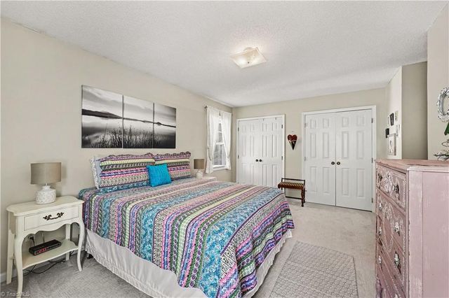102 Brookhollow Lane, Archdale, NC 27263