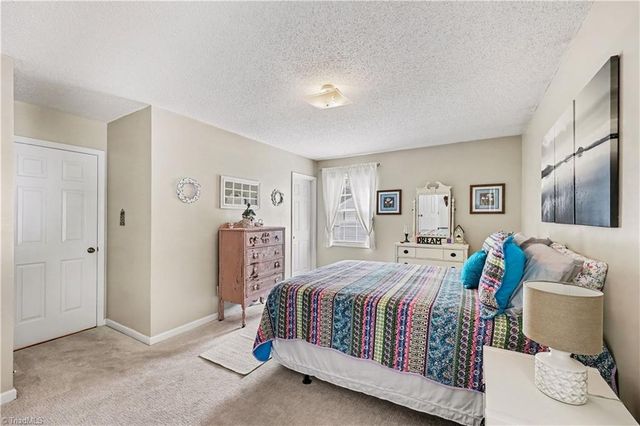 102 Brookhollow Lane, Archdale, NC 27263