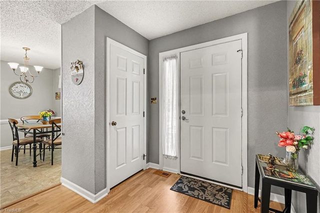 102 Brookhollow Lane, Archdale, NC 27263