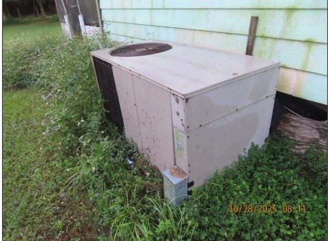 5889 NE 2nd St, Okeechobee, FL 34974