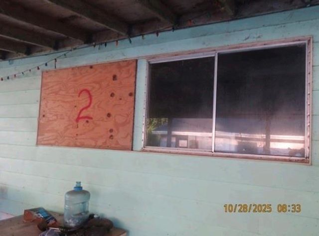 5889 NE 2nd St, Okeechobee, FL 34974