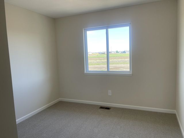 1973 E Limestone St, Andover, KS 67002