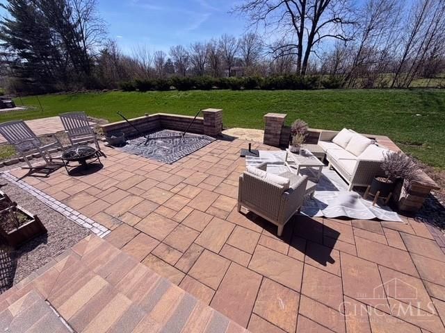 5937 Old Pebble Path, Liberty Twp, OH 45044