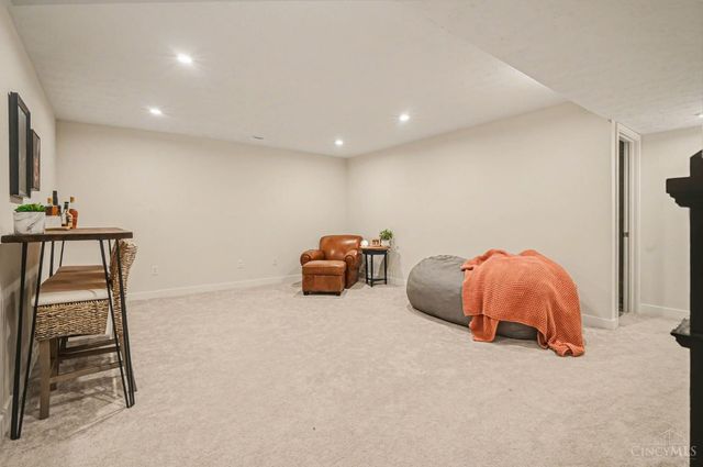 5937 Old Pebble Path, Liberty Twp, OH 45044