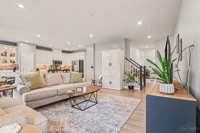 5937 Old Pebble Path, Liberty Twp, OH 45044