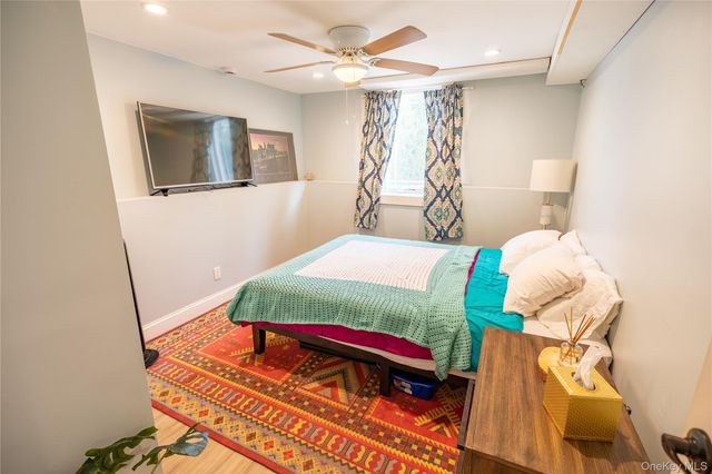 159 East Drive, Massapequa, NY 11758