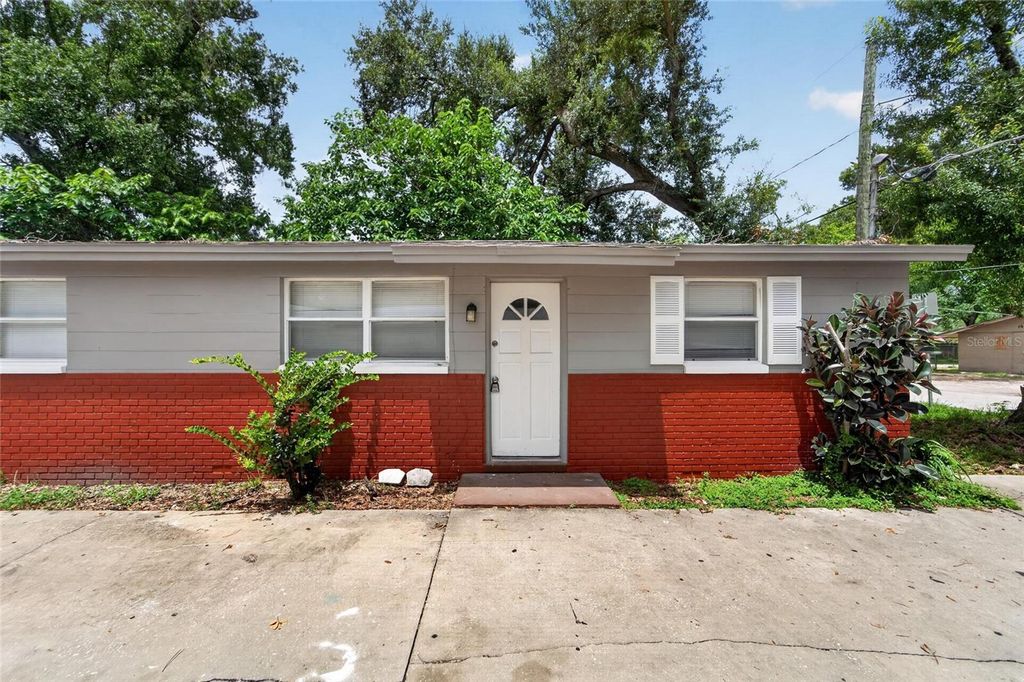 1703 E IDELL STREET, Tampa, FL 33604