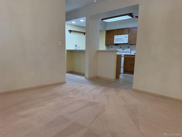 9181 W 7th Avenue, Lakewood, CO 80215