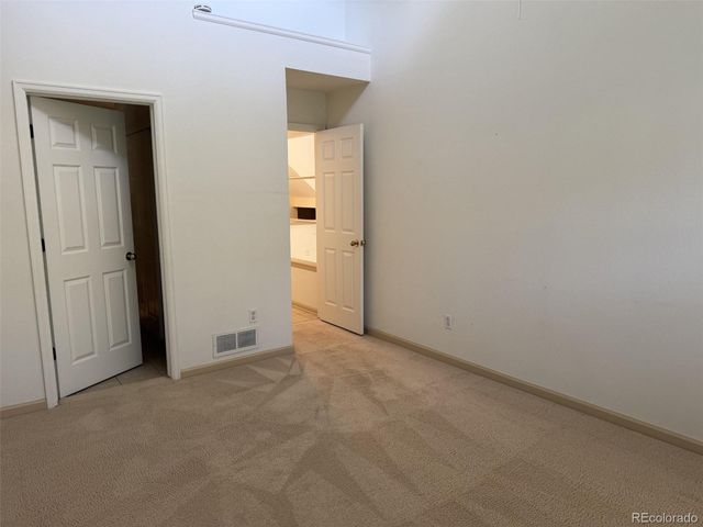 9181 W 7th Avenue, Lakewood, CO 80215