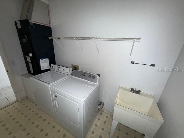 438 SAN PEDRO DRIVE, Lady Lake, FL 32159