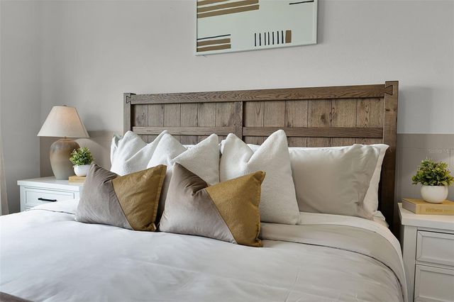 4028 GIORGIO DRIVE, Winter Haven, FL 33884