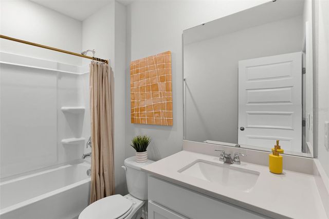 4028 GIORGIO DRIVE, Winter Haven, FL 33884