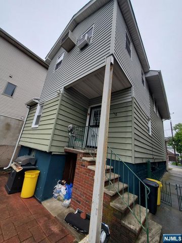 439 8th Street, Fairview, NJ 07022