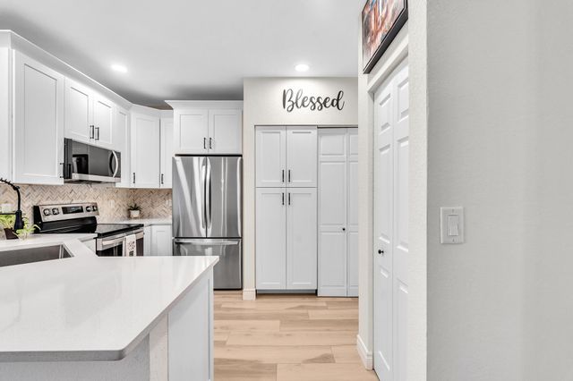 4709 SW 13th Court, Deerfield Beach, FL 33442