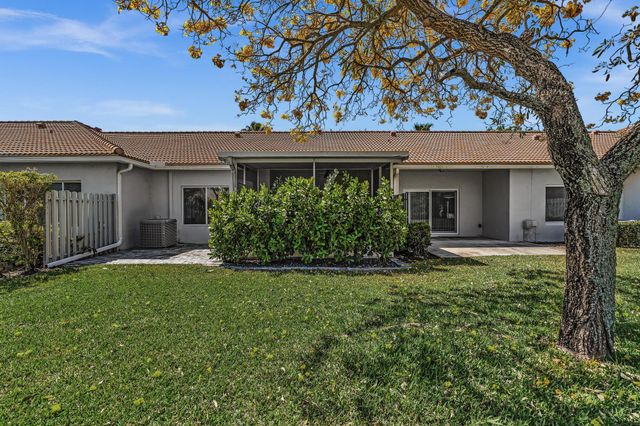 4709 SW 13th Court, Deerfield Beach, FL 33442