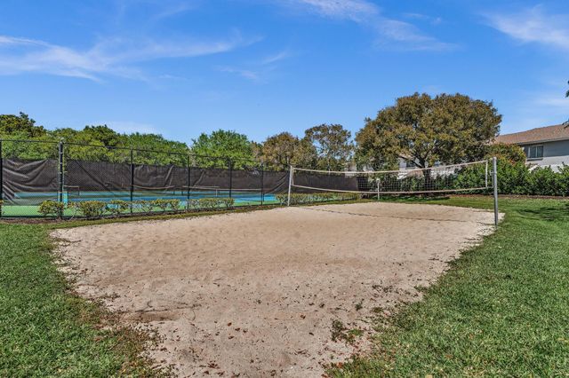 4709 SW 13th Court, Deerfield Beach, FL 33442