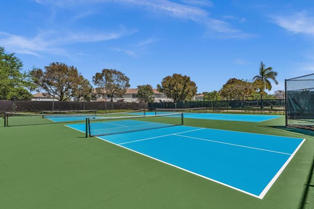 4709 SW 13th Court, Deerfield Beach, FL 33442