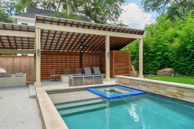 1800 Northwood RD, Austin, TX 78703