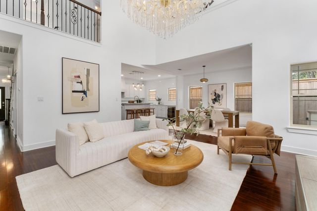 1800 Northwood RD, Austin, TX 78703