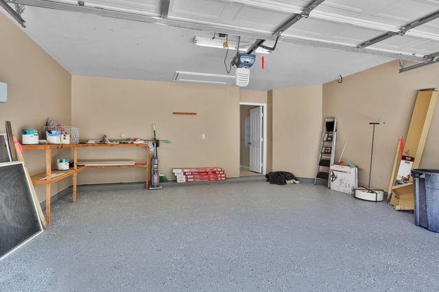 106 Snug Harbor Drive, Conroe, TX 77356