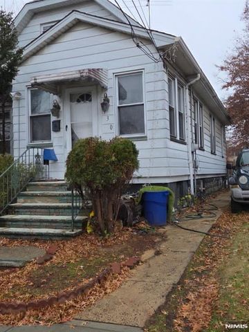 930 Drake Avenue, Roselle, NJ 07203