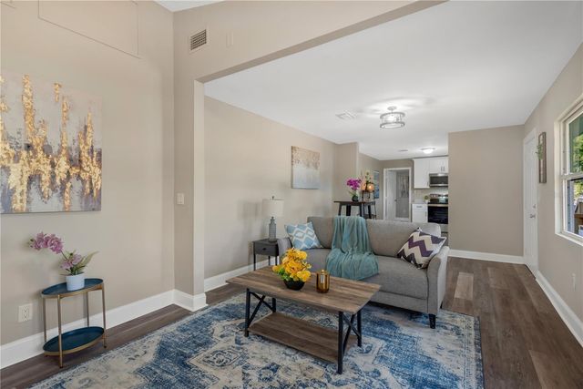 5226 LIME AVENUE, Seffner, FL 33584